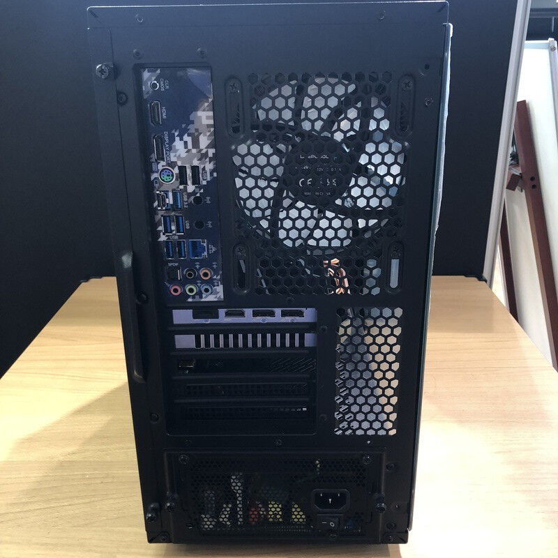 中古 自作パソコン(Ryzen 7 5700X3D/16GB/SSD1TB+1TB/RX6700XT