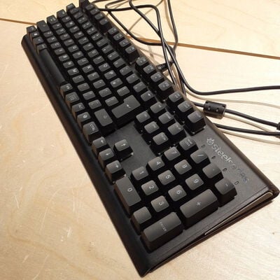 【鹿児島店】中古  SteelSeries Apex M750 4700000860 