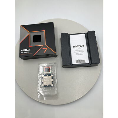 【水戸赤塚店】中古  AMD Ryzen 7 9700X (AM5/3.8GHz/40M/C8/T16/65W) 169022 
