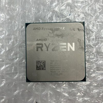 【秋葉原本店】中古  AMD Ryzen 7 3700X (AM4/3.6/36M/C8/T16/65W) 140025 