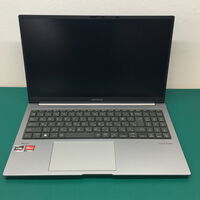 中古  ASUS Zenbook15(Ryzen7-7735U/16GB/SSD512GB/15.6/1920x1080/W11H) 5250001395 