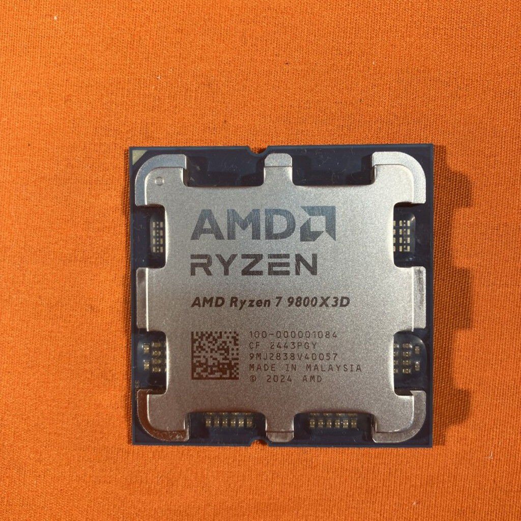中古 AMD Ryzen 7 9800X3D (AM5/4.7/104M/C8/T16/120W) 172566