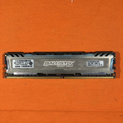 【なんば店】中古  PC4-19200 16GB デスクトップ用 135639 