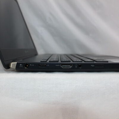 【通販センター】中古  Dynabook dynabook G シリーズ G83/FP A6G7FPF2D621(Intel Core i5 10210U/8GB/SSD256GB/なし/オンボード/13.3/1920x1080/Wi-Fi/W11H64 MAR) 185918【7/2大決算値下げ!】 