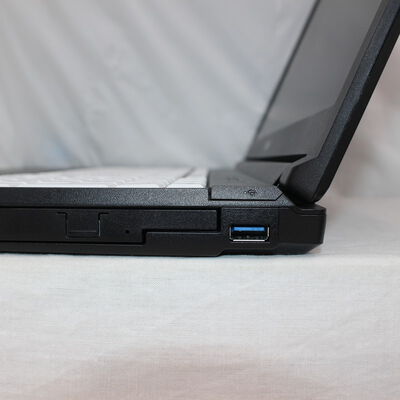 【通販センター】中古  FUJITSU LIFEBOOK A5511/G(Intel Core i5 1145G7 2.60GHz/16GB DDR4/SSD256GB/MULTI/オンボード/15.6/1920x1080/GbE/Wi-Fi/WEBCAM/W11H/VBT) 196508 
