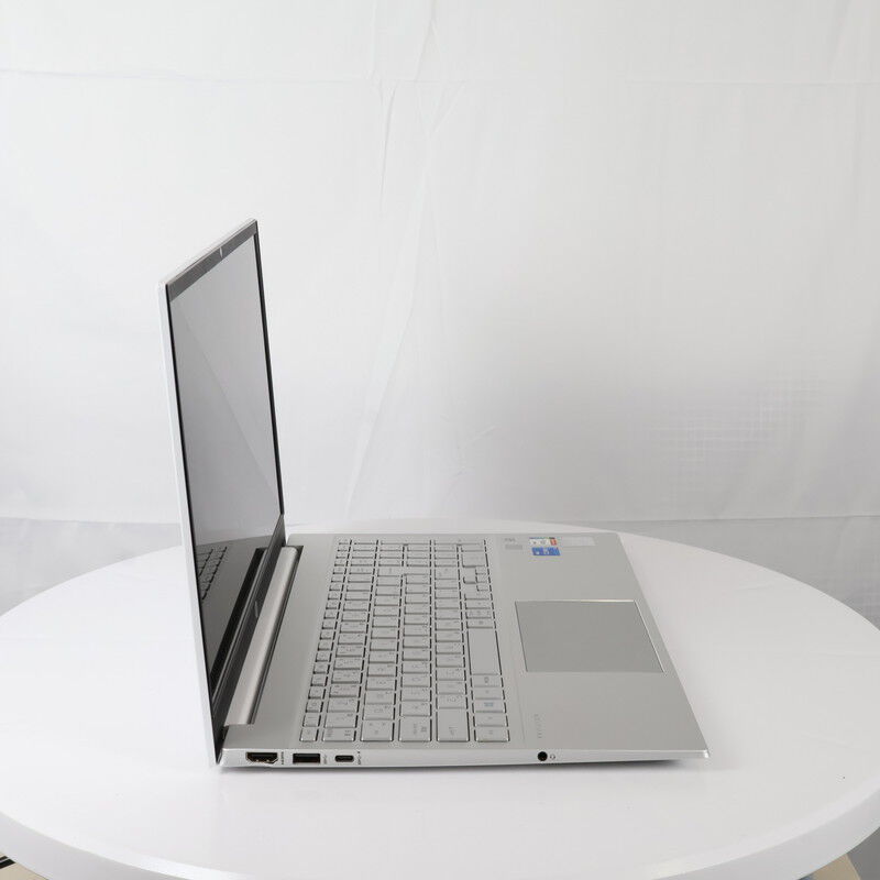 中古 HP Pavilion 15-eg0000 シリーズ 15-eg0524TU(Intel Core i5