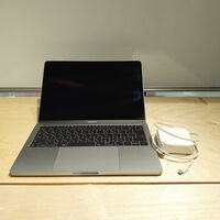 中古  Apple MacBook Pro 13インチ 2017 スペースグレイ Core i5 2.3GHz/8GB/128GB SSD MPXQ2J/A 135867 