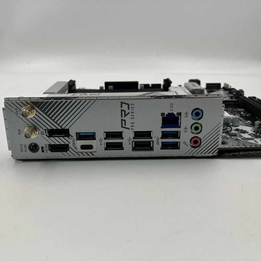 中古 ASRock B650M Pro RS WiFi (B650 AM5 mATX DDR5) 3280022668