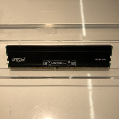 【姫路店】中古  PC4-25600 16GB デスクトップ用 140728 
