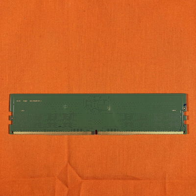 【なんば店】中古  PC5-44800 16GB デスクトップ用 149153 