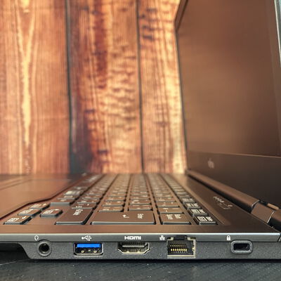 【富士青葉店】中古  FUJITSU LIFEBOOK U7410 (INTEL Core i5 10310U 1.7GHz/16GB/SSD256GB/-/オンボード/14/1366x768/Wi-Fi/WEBCAM/W11H64) 180534 