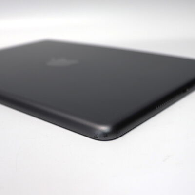 【札幌店】中古  Apple iPad 10.2インチ (第8世代/2020) Wi-Fi 32GB スペースグレイ MYL92J/A 143620 