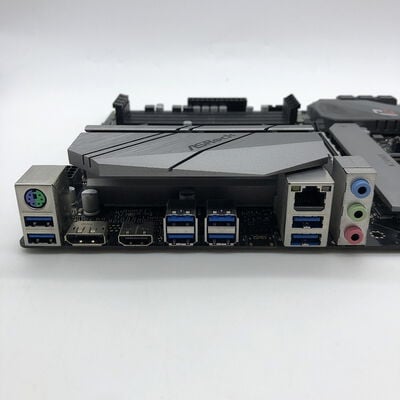【宇都宮鶴田店】中古  ASRock X570 Phantom Gaming 4 (X570 AM4 ATX DDR4) 140055 