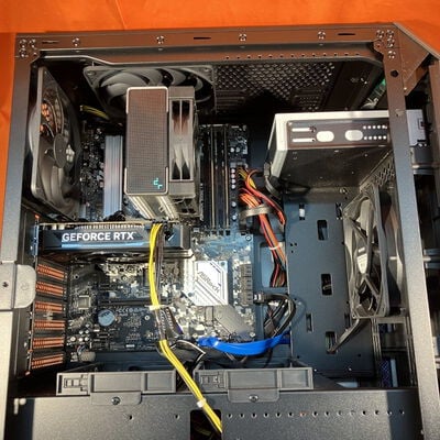 【なんば店】中古  THIRDWAVE GALLERIA　XA7R-R46 (R7 5700X/32GB/SSD2TB/Mt/RTX4060) 3280021564 