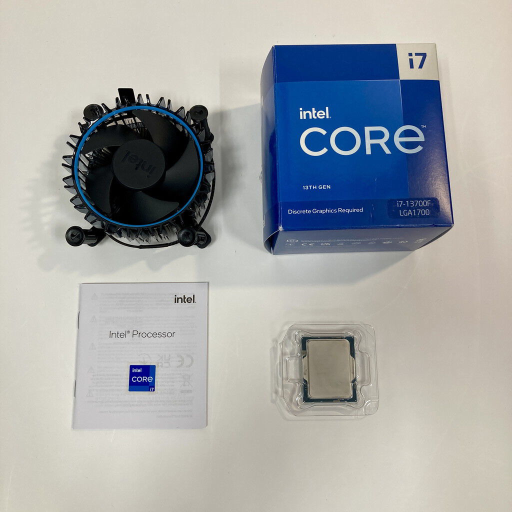 中古 INTEL Core i7 13700F (1700/2.1G/30M/C16/T24) 154211