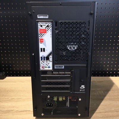 【松山環状枝松店】中古  THIRDWAVE Lightning-GAF7B(Ryzen7 7700/32GB/SSD512GB+SSD1TB/無し/RTX5070 12GB/W11H) 4560001640 