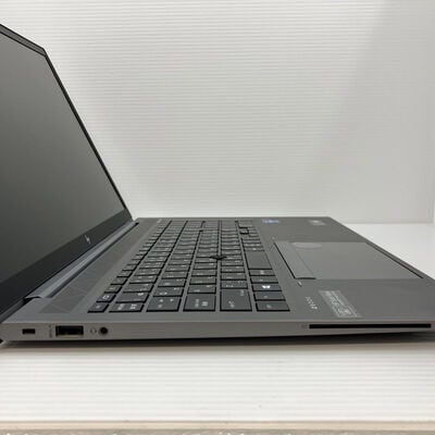 【秋葉原本店】中古  HP_ZFfly15G8(Core_i7-1165G7/16GB/SSD512GB/W10P) 3410013813 