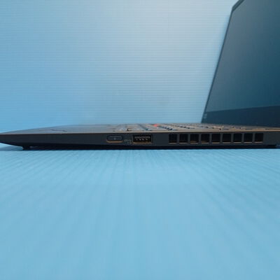 【大須店】中古  Lenovo ThinkPad X1 Carbon (Core　i5-10310U/16GB/SSD 256GB/-/-/WLAN/15.6インチWQHD/W11P/-) 3240009782 