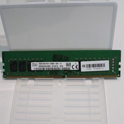 【札幌店】中古  PC4-21300 16GB デスクトップ用(DDR4-2666) 135638 