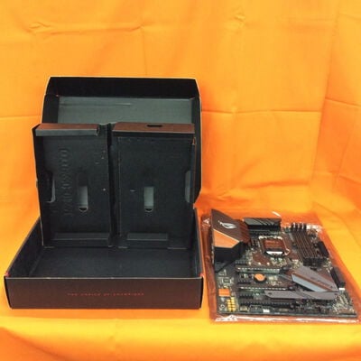 【なんば店】中古  ASUS ROG STRIX Z390-F GAMING (Z390 1151 ATX DDR4) 138866 