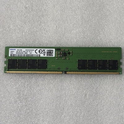 【甲府飯田店】中古  PC5-44800 16GB デスクトップ用 149153 