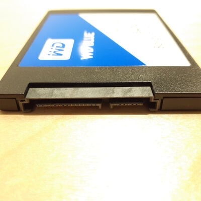 【鹿児島店】中古  各社 2.5インチ SSD 1TB SATA 124398 