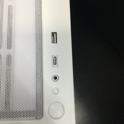 【座間相武台】中古  FRONTIER FRGHLMB650/WS307(Ryzen 7 9800X3D/16GB/SSD2TB/RX9070XT/なし/W11H) 4510001817 
