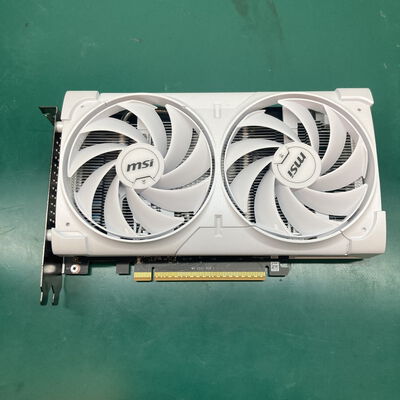 【浦添城間店(沖縄)】中古  各社 GeForce RTX5060 (8GB PCI-E) 179556 