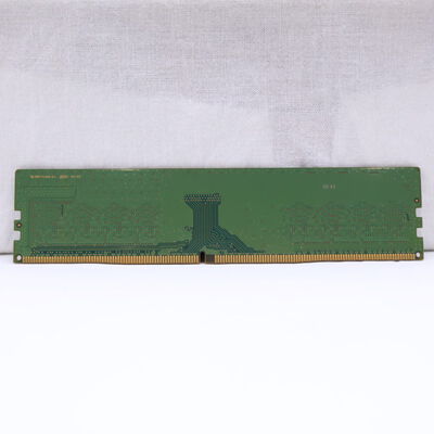 【通販センター】中古  PC4-21300 8GB デスクトップ用(DDR4-2666) 126165 