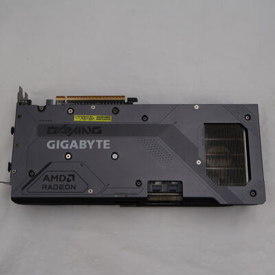 【通販センター】中古  GIGABYTE GV-R9070GAMING OC-16GD (RX9070 16G) 176957 