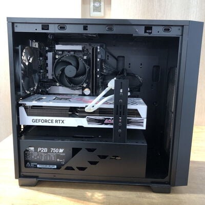 【姫路店】中古  Level&infin; ILeDEi-M77M-147F-SL1XM (Core i7-14700F/32GB/SSD1TB/なし/RTX4070Ti SUPER 16GB/W11H) 4740001448 