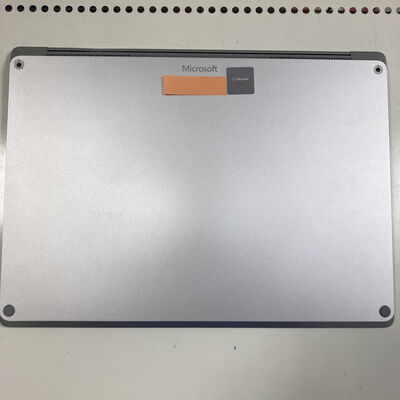 【大宮店】中古  Microsoft Surface Laptop 3 (Intel Core i5 1035G7 1.2GHz/8GB/SSD128GB/-/オンボード/13.5/2256x1504/Wi-Fi/WEBCAM/W11H64) 176371 