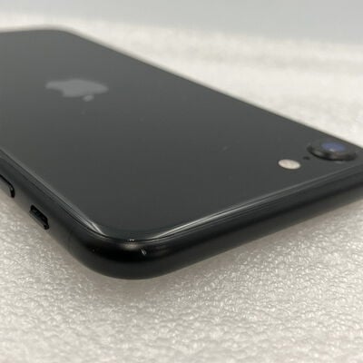 【新潟店】中古  【au】Apple iPhoneSE 4.7インチ (第2世代/2020) 256GB (ブラック) MHGW3J/A 新パッケージ版 146179 