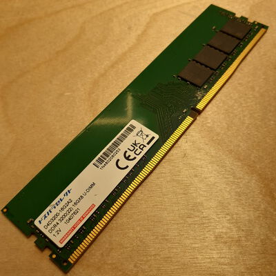 【鹿児島店】中古  PC4-25600 16GB デスクトップ用 140728 