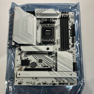 【鹿児島店】中古  ASRock X870 Pro RS WiFi (X870 AM5 ATX DDR5) 172200 