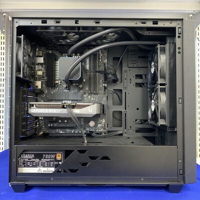 【横浜駅前店】中古  パソコン工房 iiyama PC LEVEL R7B6-R97X-SSX (AMD Ryzen 7 9700X /32GB/SSD2TB//RTX5060Ti 16GB/W11H/有線LAN◯無線LAN?) 3400008890 