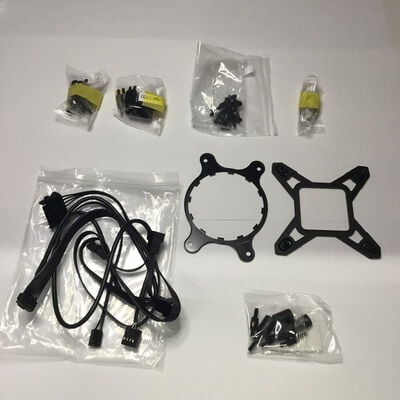 【松山環状枝松店】中古  NZXT RL-KN240-B1(KRAKEN 240 BK 水) 4560001372 