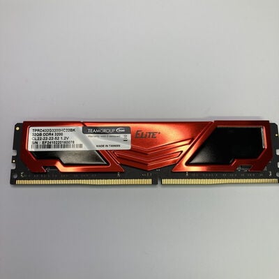 【札幌店】中古  PC4-25600 32GB デスクトップ用 143224 