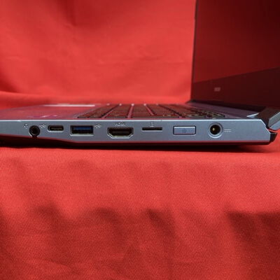 【千葉店】中古  DAIV S4-I7G60CB-B 3250006774 