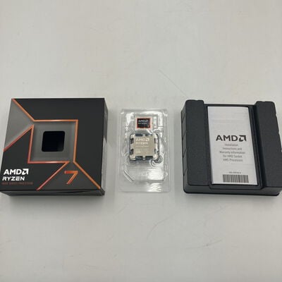 【なんば店】中古  AMD Ryzen 7 9700X (AM5/3.8GHz/40M/C8/T16/65W) 169022 