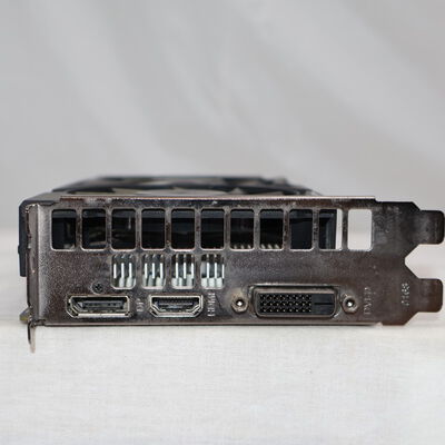 【通販センター】中古  玄人志向 GTX1650Super 4GB (GTX1650SUPER 4GB) 201340 