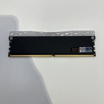 【なんば店】中古  PC5-44800 16GB デスクトップ用(DDR5-5600) 149153 