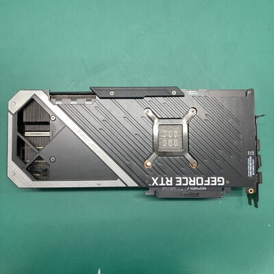 【神戸・三宮店】中古  ASUS ROG-STRIX-RTX3080TI-12G-GAMING (RTX3080Ti 12GB) 146240 