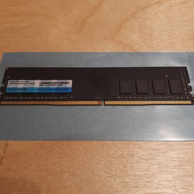 【鹿児島店】中古  PC4-25600 16GB デスクトップ用 140728 