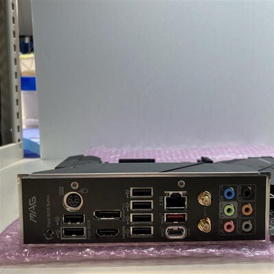 【博多店】中古  MSI MAG H670 TOMAHAWK WIFI DDR4 (H670 ATX DDR4) 150373 