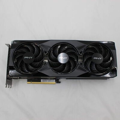 【通販センター】中古  PNY GeForce RTX 5070 Ti 16GB Overclocked Triple Fan VCG5070T16TFXPB1-O（RTX5070Ti 16GB） 3480039537 