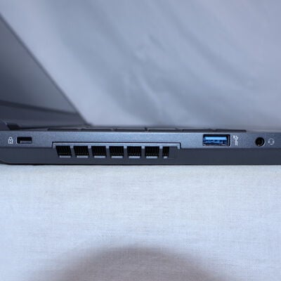 【通販センター】中古  THIRDWAVE GALLERIA UL7C-R36(Intel Core i7 11800H/16GB DDR4 (PC4)/SSD500GB/なし/NVIDIA GeForce RTX 3060 6GB Laptop GPU/15.6/1920x1080/Wi-Fi/W11H64 MAR) 204821 