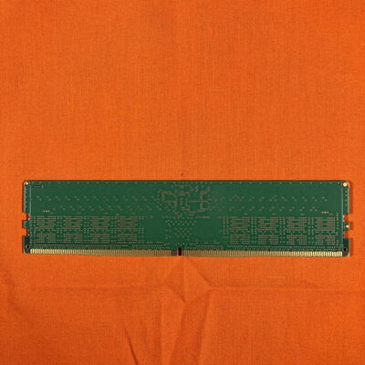 【なんば店】中古  PC5-44800 16GB デスクトップ用 149153 