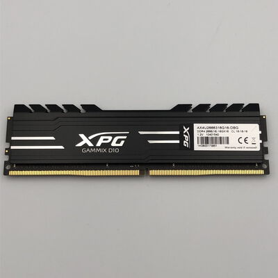 【甲府飯田店】中古  PC4-21300 16GB デスクトップ用(DDR4-2666) 135638 