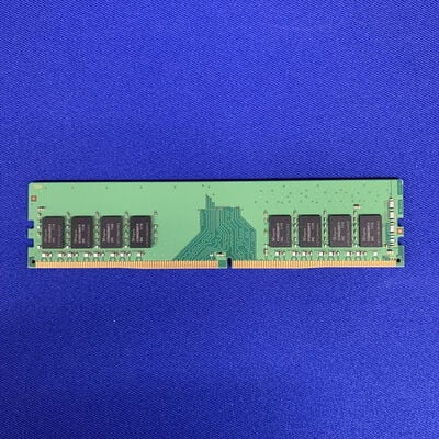 【横浜駅前店】中古  PC4-19200 8GB デスクトップ用_ 184886 